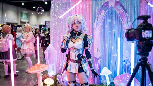 母狗动漫cosplay视频